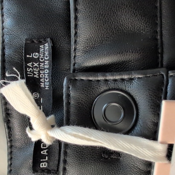 Black Tape Faux Leather Pants Large - Picture 7 of 9